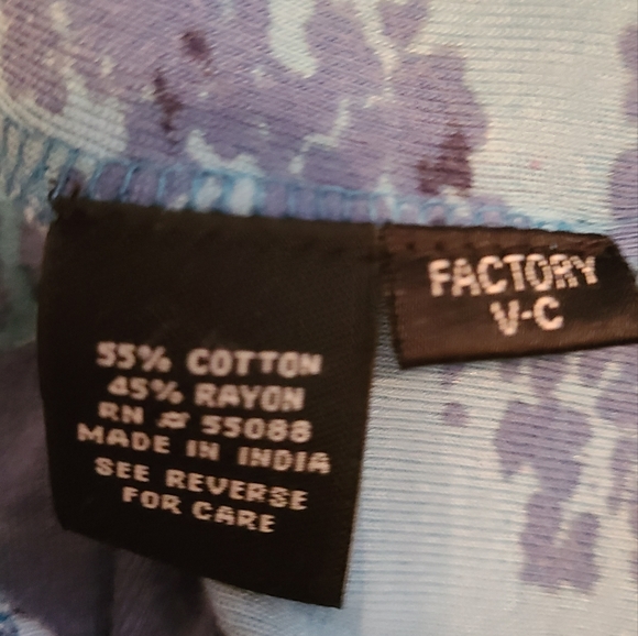 Le Mieux Studio Woman's Long Sleeve Blouse,  Size: XL, Color: Blue/Black w/ leaf - Picture 13 of 16